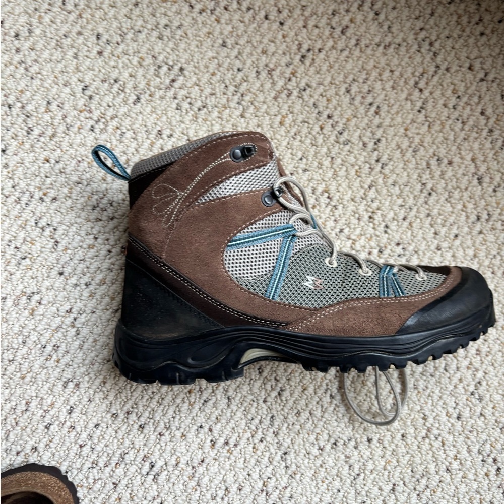 Garmont Brown and Gray Hiking Boots - Picture 7 of 12